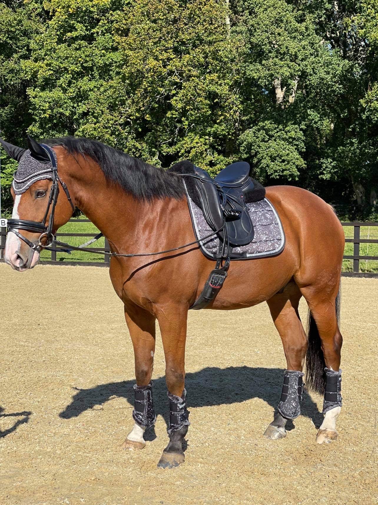 Eskadron 2021 Graffiti Faux Fur Boots - Starlight