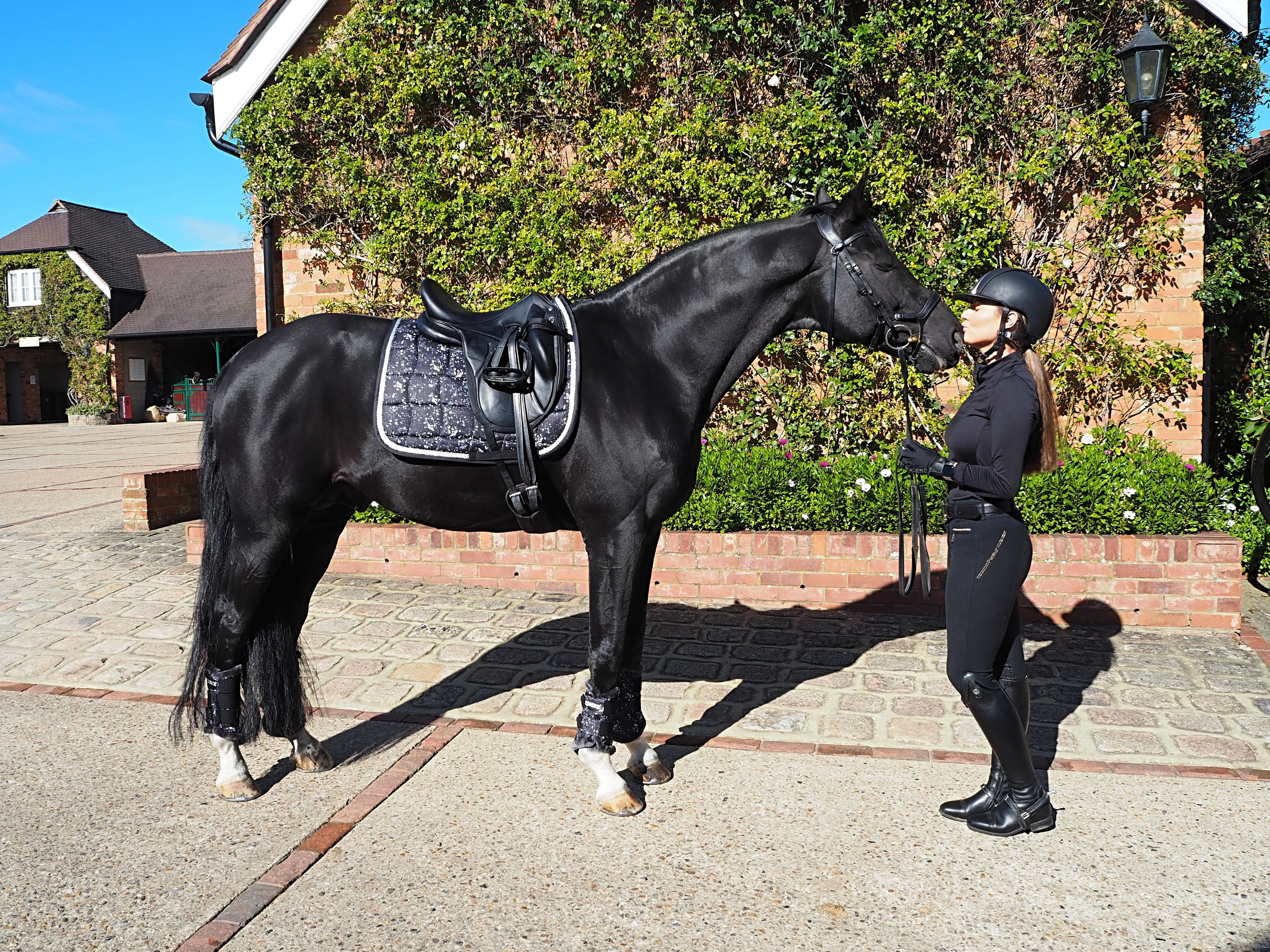 Eskadron 2021 Graffiti Saddle-pad - Starlight