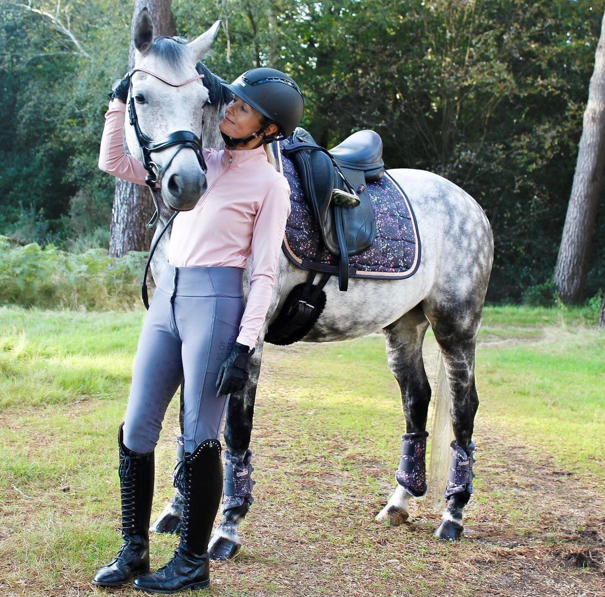 Eskadron 2021 Graffiti Saddle-pad - Stormy Rose