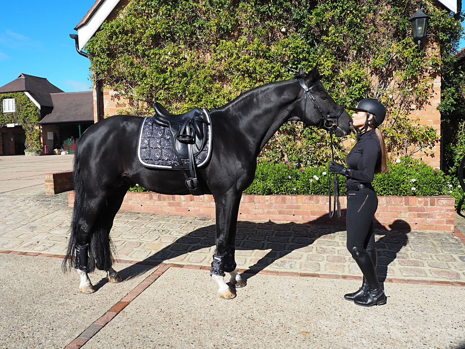 Eskadron 2021 Graffiti Faux Fur Boots - Starlight