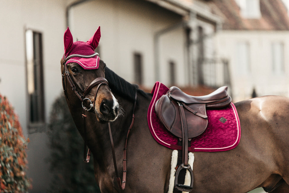 Kentucky Velvet Dressage Saddle Pad - Fuchsia Pink