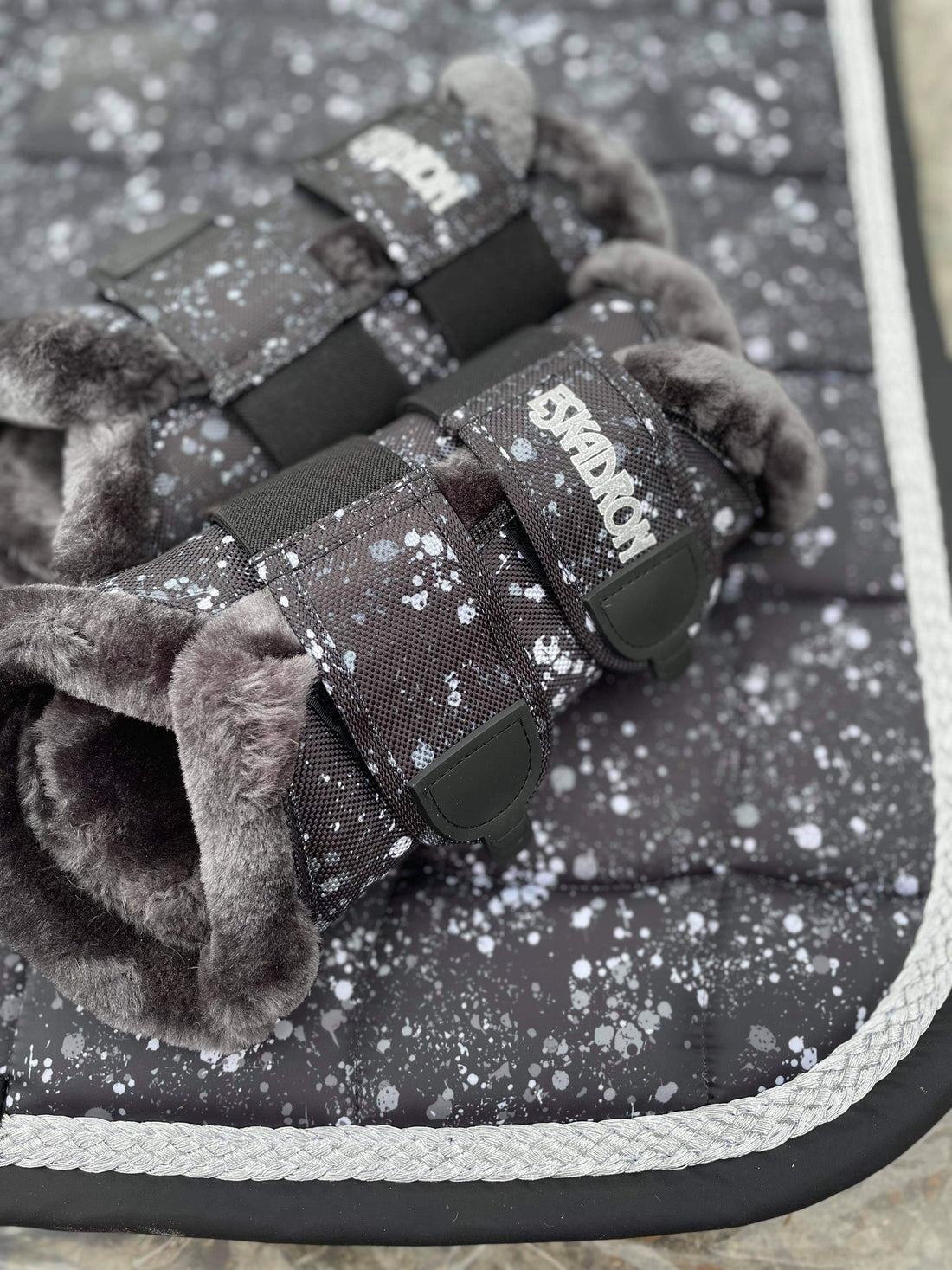 Eskadron 2021 Graffiti Faux Fur Boots - Starlight