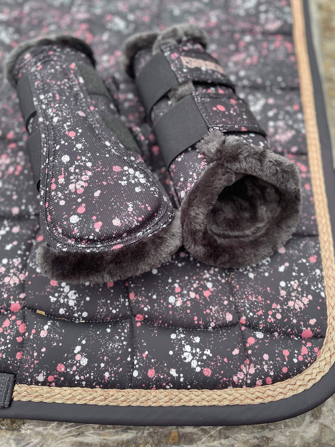 Eskadron 2021 Graffiti Faux Fur Boots - Stormy Rose